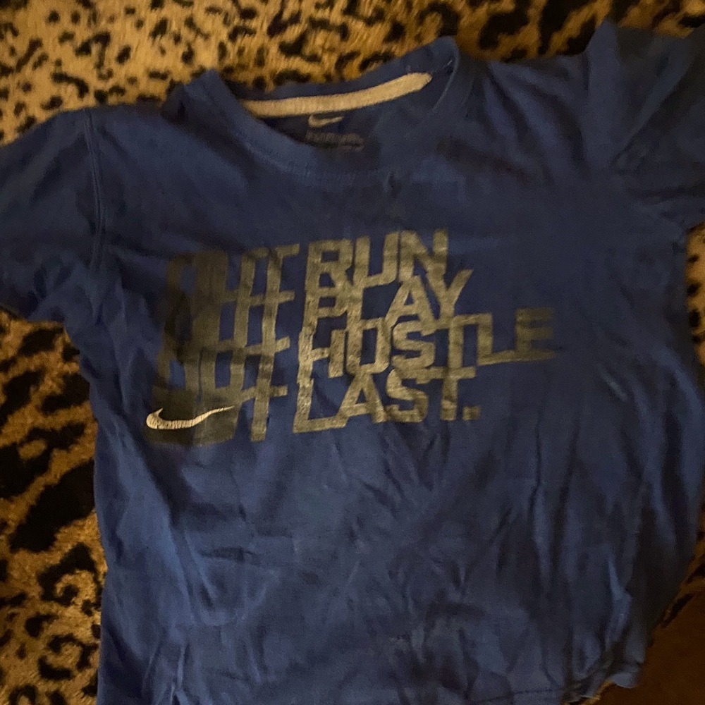 Nike Kids Blue Slogan T-Shirt 🧢💙